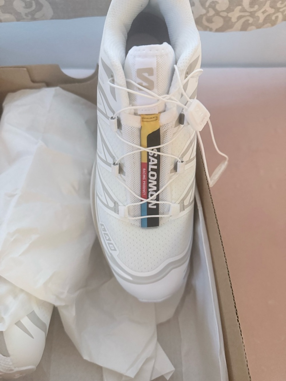 Salomon XT6 White Trail Running Sneaker with Subtle Gray Accents, Size 8W/7M - Picture 2 of 4